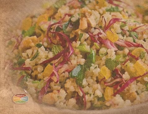 Kuru kayısılı salata